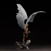 Load image into Gallery viewer, DC Comics Hawkgirl Deluxe Art Scale 1/10 Deluxe Limited Edition Statue