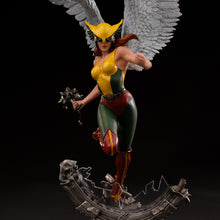 Load image into Gallery viewer, DC Comics Hawkgirl Deluxe Art Scale 1/10 Deluxe Limited Edition Statue