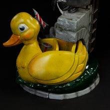 Load image into Gallery viewer, Batman Returns Penguin Art Scale 1/10 Deluxe Limited Edition Statue