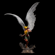 Load image into Gallery viewer, DC Comics Hawkgirl Deluxe Art Scale 1/10 Deluxe Limited Edition Statue