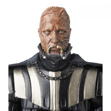 Load image into Gallery viewer, Darth Vader (Star Wars: Revenge of the Sith Ver.) MAFEX  No.021