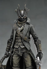 Load image into Gallery viewer, Bloodborne Figma Hunter 367-DX The Old Hunters Edition