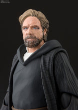 Load image into Gallery viewer, Luke Skywalker Star Wars (The Last Jedi) Battle of Crait Ver. SH Figuarts Action Figure