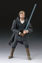 Load image into Gallery viewer, Luke Skywalker Star Wars (The Last Jedi) Battle of Crait Ver. SH Figuarts Action Figure