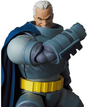Load image into Gallery viewer, Batman The Dark Knight Returns MAFEX No.146 Armored Batman