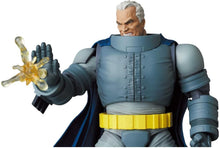 Load image into Gallery viewer, Batman The Dark Knight Returns MAFEX No.146 Armored Batman