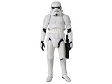 Load image into Gallery viewer, Stormtrooper Star Wars MAFEX No.010