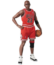 Load image into Gallery viewer, Michael Jordan MAFEX No.100 Figure