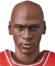 Load image into Gallery viewer, Michael Jordan MAFEX No.100 Figure