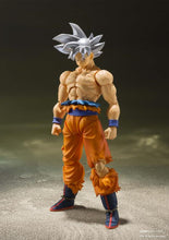Load image into Gallery viewer, Dragon Ball Super Son Goku Ultra Instinct S.H Figuarts Action Figure