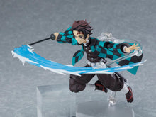 Load image into Gallery viewer, Demon Slayer: 498 DX Kimetsu no Yaiba figma Tanjiro Kamado DX Edition