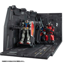 Load image into Gallery viewer, Mobile Suit Gundam Realistic Model Series 1/144 Scale White Base Catapult Deck