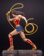 Load image into Gallery viewer, Wonder Woman 1984 Movie ArtFX Wonder Woman Statue