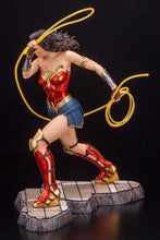 Load image into Gallery viewer, Wonder Woman 1984 Movie ArtFX Wonder Woman Statue