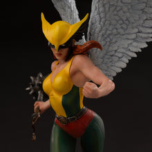 Load image into Gallery viewer, DC Comics Hawkgirl Deluxe Art Scale 1/10 Deluxe Limited Edition Statue
