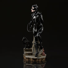 Load image into Gallery viewer, Batman Returns Catwoman Art Scale 1/10 Deluxe Limited Edition Statue
