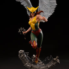 Load image into Gallery viewer, DC Comics Hawkgirl Deluxe Art Scale 1/10 Deluxe Limited Edition Statue
