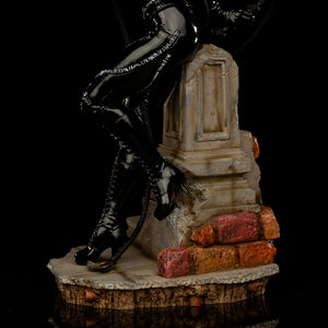 Batman Returns Catwoman Art Scale 1/10 Deluxe Limited Edition Statue