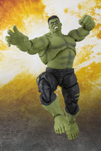 Load image into Gallery viewer, Avengers: Infinity War Hulk SH Figuarts Action Figure
