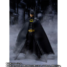 Load image into Gallery viewer, Batman 1989 SH Figuarts Action Figure
