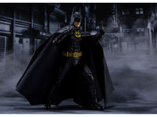 Load image into Gallery viewer, Batman 1989 SH Figuarts Action Figure
