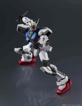 Load image into Gallery viewer, Mobile Suit Gundam Universe GAT-X105 Strike Gundam
