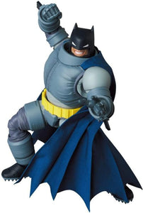 Batman The Dark Knight Returns MAFEX No.146 Armored Batman