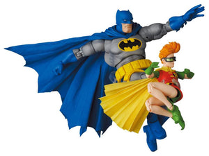 The Dark Knight Returns MAFEX No.139 Batman (Blue Ver.) & Robin